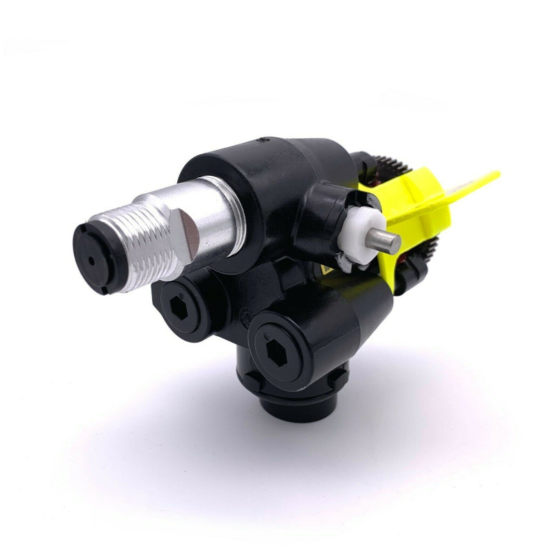 Triax Ultra Handheld 230 V AC pump - GRACO