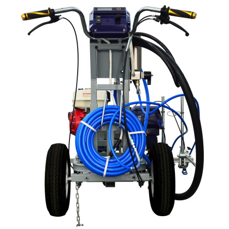 STRONG SPLM 5900 belt paint sprayer in a set with two spray guns