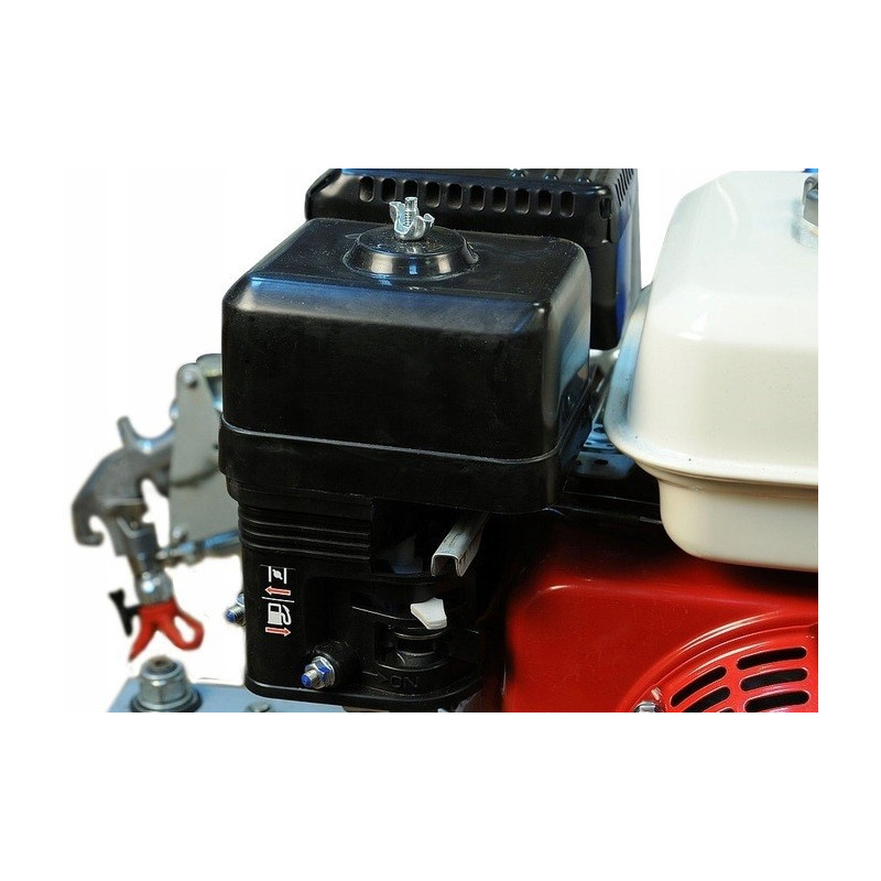 SPLM 3400 road marking machine