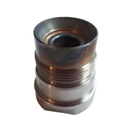 T-MAX 506 GRACO Piston Valve Piston Nut