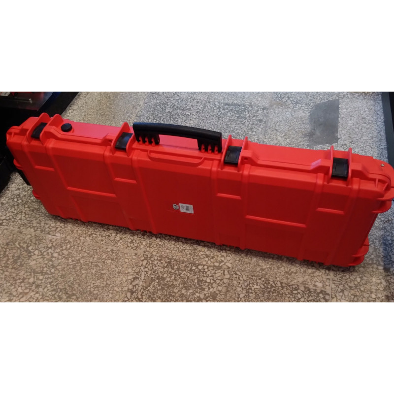 Set of 11 finishing knives in a wheeled case OLEJNIK